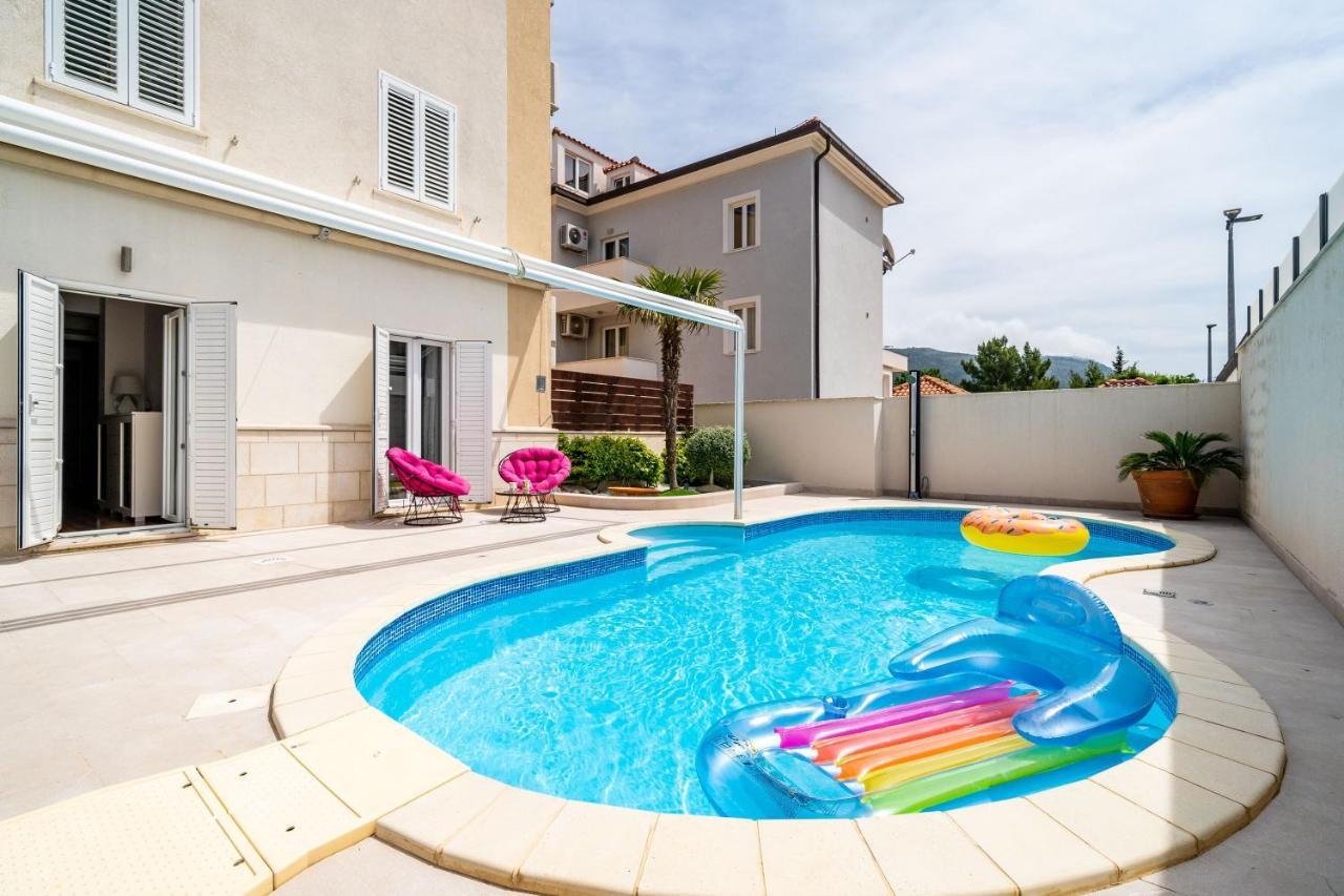 Apartman Lorena With Private Pool *